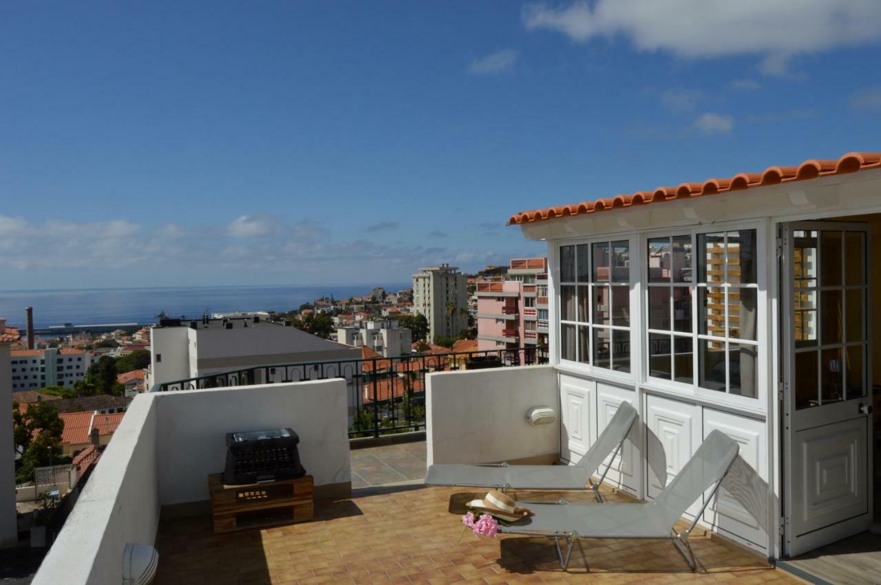 Top Floor With Balcony In Funchal Eksteriør billede